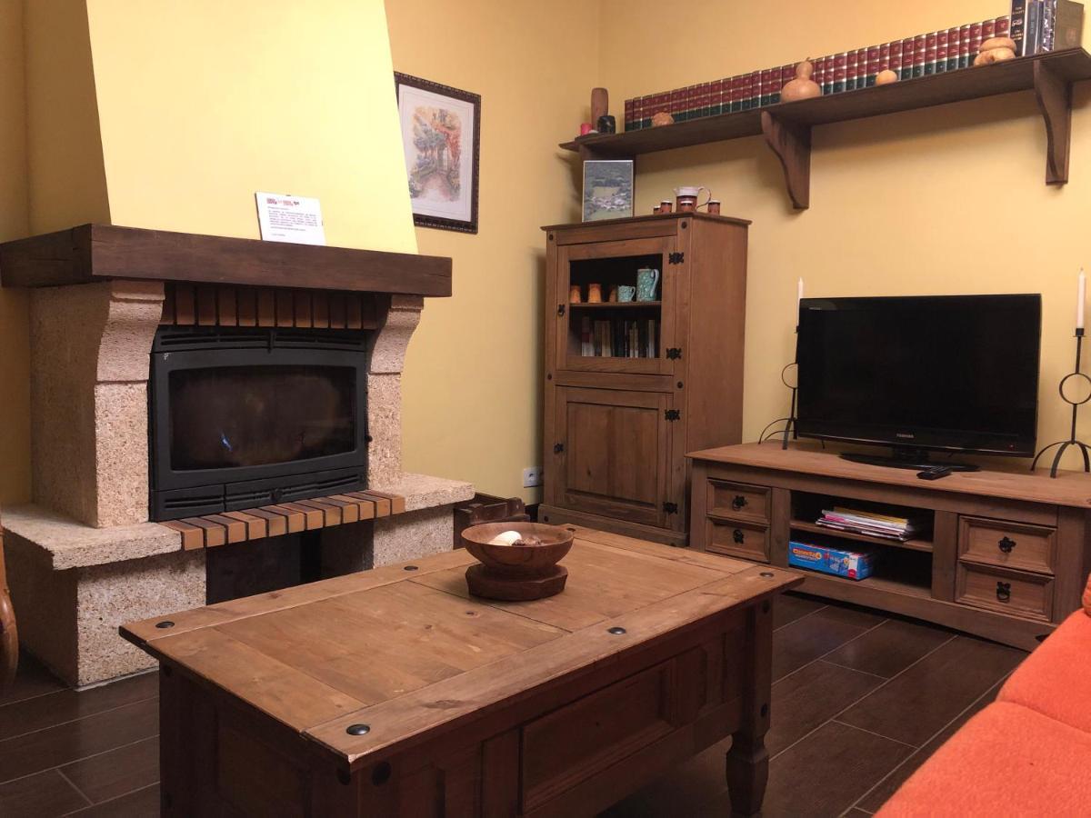 Casa Corral - Casas De Aldea Guest House Monón Екстериор снимка